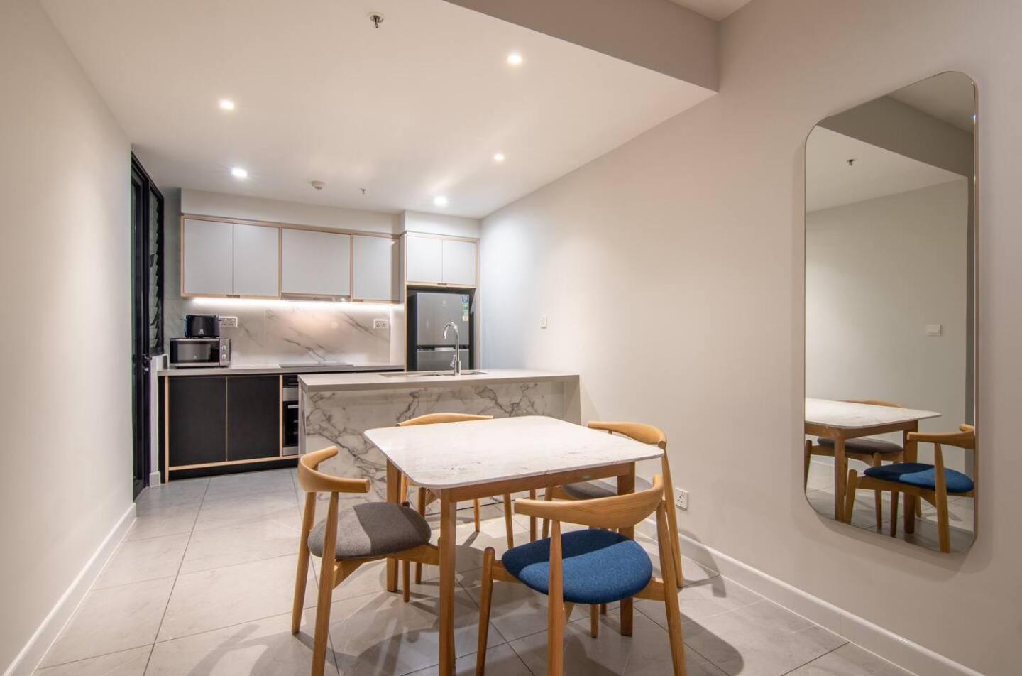 Luxury 2 Or 3Br Apartment In Dist 1 N Pool, Gym, Airport Pickup Ciudad Ho Chi Minh  Exterior foto