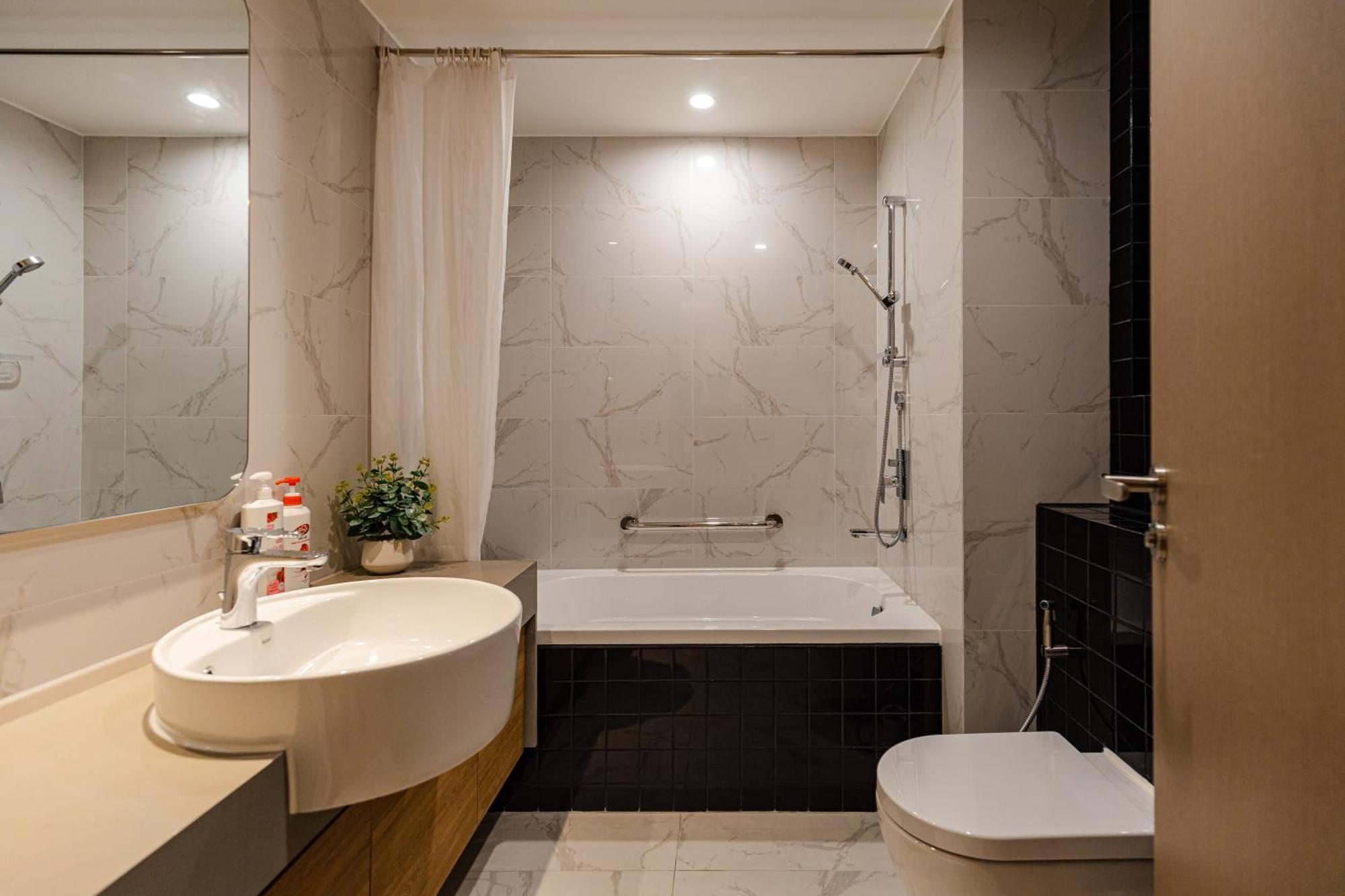 Luxury 2 Or 3Br Apartment In Dist 1 N Pool, Gym, Airport Pickup Ciudad Ho Chi Minh  Exterior foto